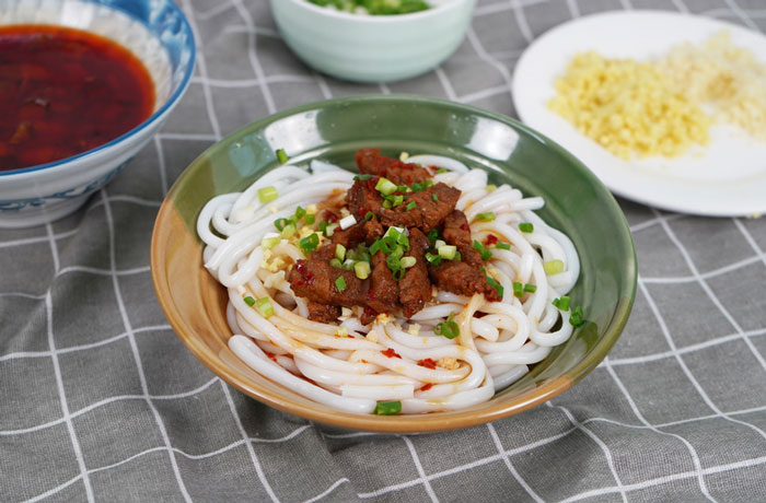 尼勒克肉臊子粉培训
